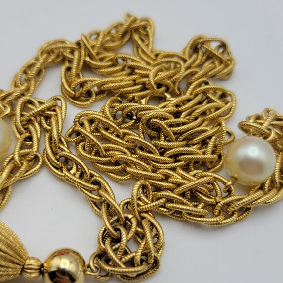 Vtg. Gold Tone Fancy Wheat Link Chain White Faux Pearl Drop Pendant Necklace 22" - Picture 5 of 7
